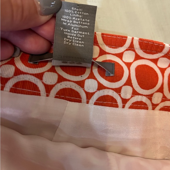 Like New! Ann Taylor orange checkered skirt. Size 10 - Picture 4 of 6